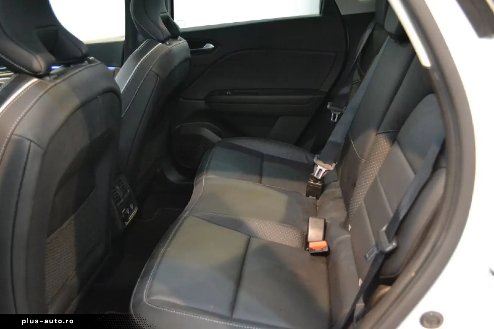 RENAULT CAPTUR 1.6 E-Tech 160CP Intens Plug-In