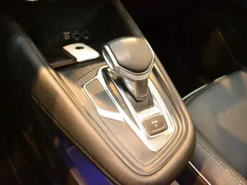 RENAULT CAPTUR 1.6 E-Tech 160CP Intens Plug-In