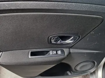 RENAULT MEGANE 1.5DCI  95CP