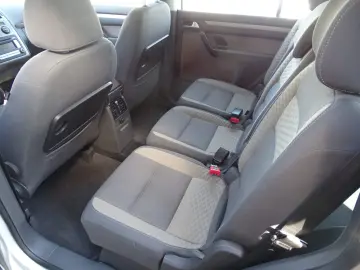 VW TOURAN CROSS 2.0 TDI DSG 2008