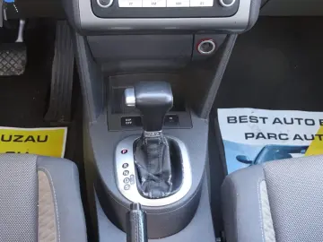 VW TOURAN CROSS 2.0 TDI DSG 2008