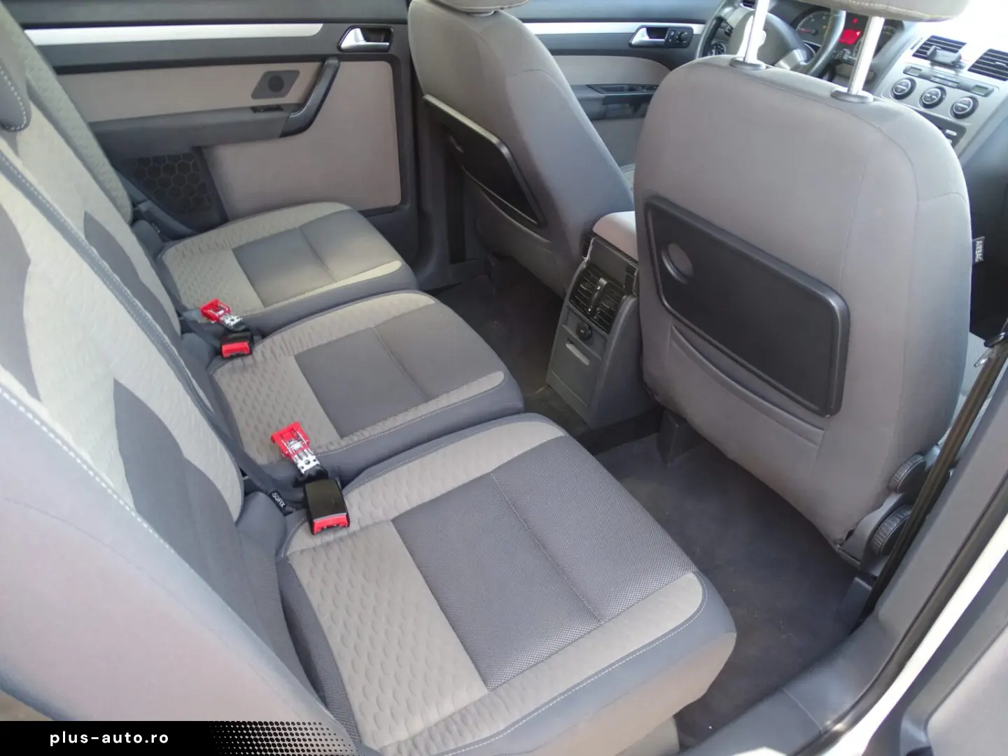 VW TOURAN CROSS 2.0 TDI DSG 2008