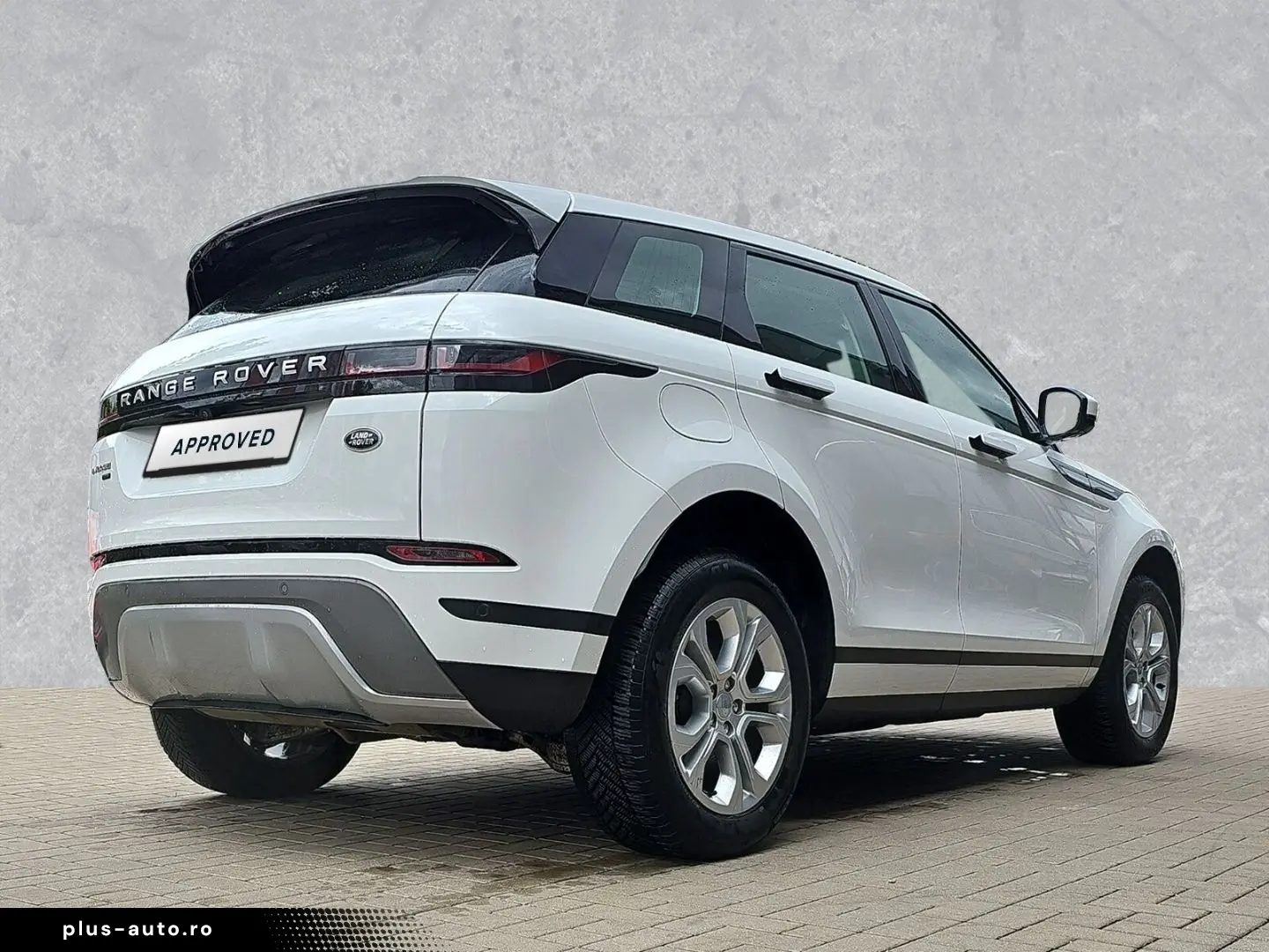 Range Rover Evoque P300e AWD S