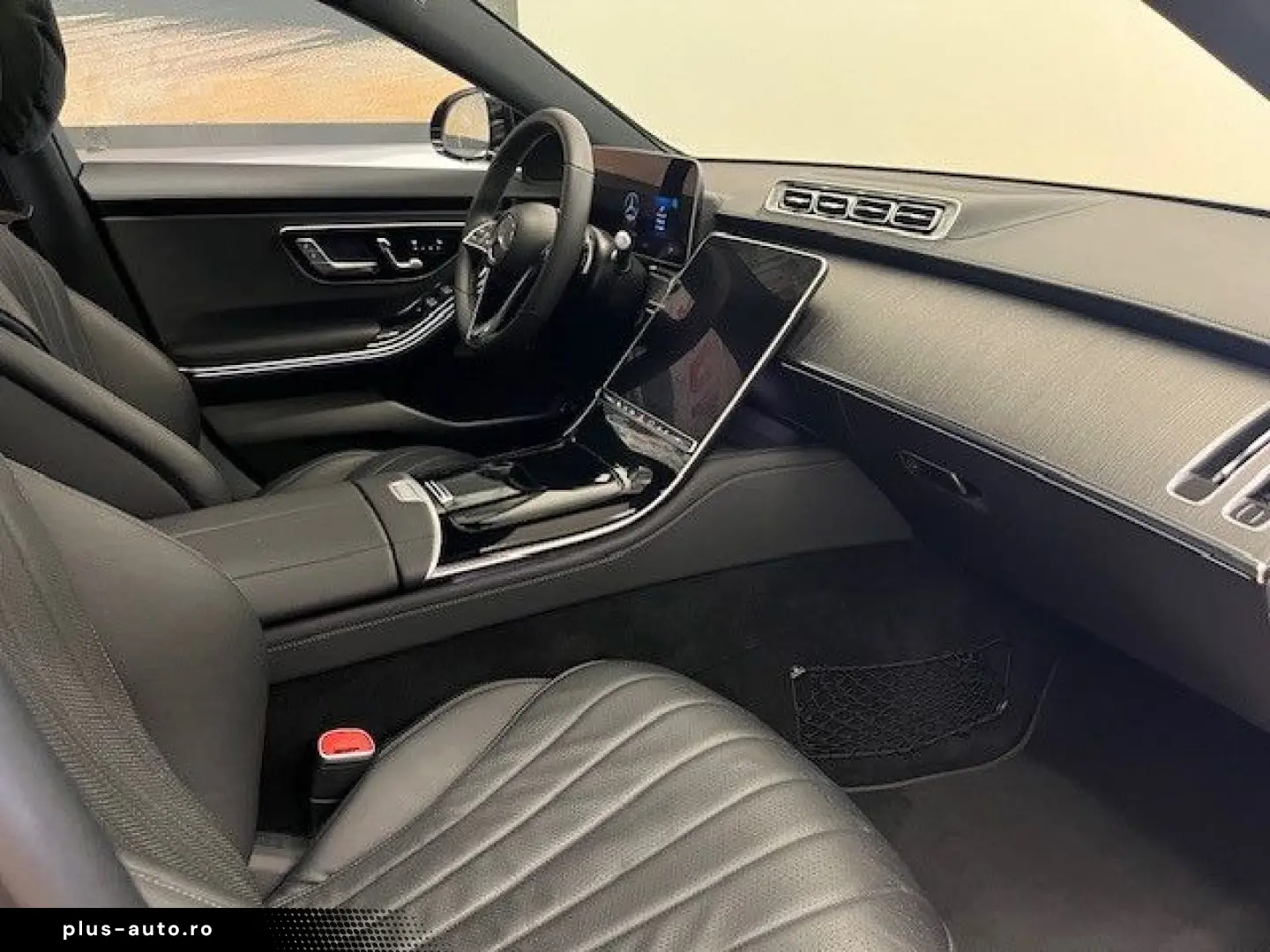 S 580e lang Panorama Hinterachslenkung Chauffeur