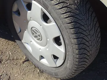 VW TOURAN 2.0 TDI DSG 7 LOCURI 2013