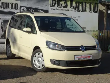 VW TOURAN 2.0 TDI DSG 7 LOCURI 2013