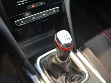 RENAULT MEGANE 1.3 TCe 140CP RS Line Estate