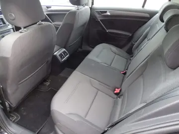 VW GOLF VII 1.6 TDI 2013