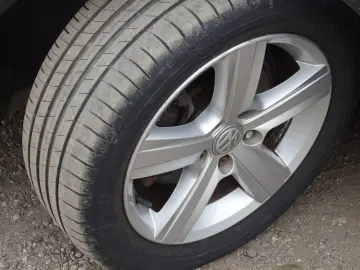 VW GOLF VII 1.6 TDI 2013