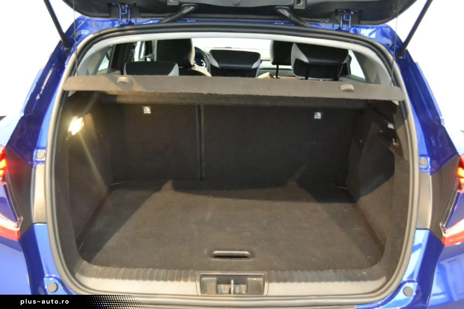 RENAULT CAPTUR 1.3 TCe MHEV 140CP Intens