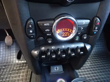 MINI ONE 1.6 BENZINA 2013 EURO 6