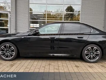 520iA M-Sport Navi HUD 360  ACC adLED StdHzg