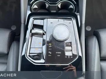 520iA M-Sport Navi HUD 360  ACC adLED StdHzg