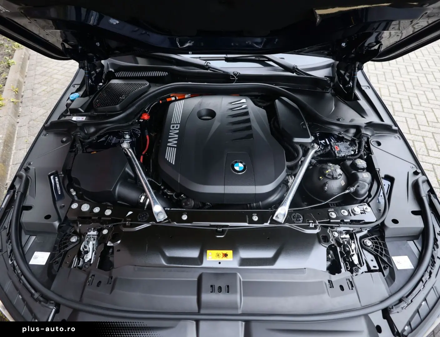 550 xDrive   M-sport - AHK - HUD - Pano- Bow&Wil