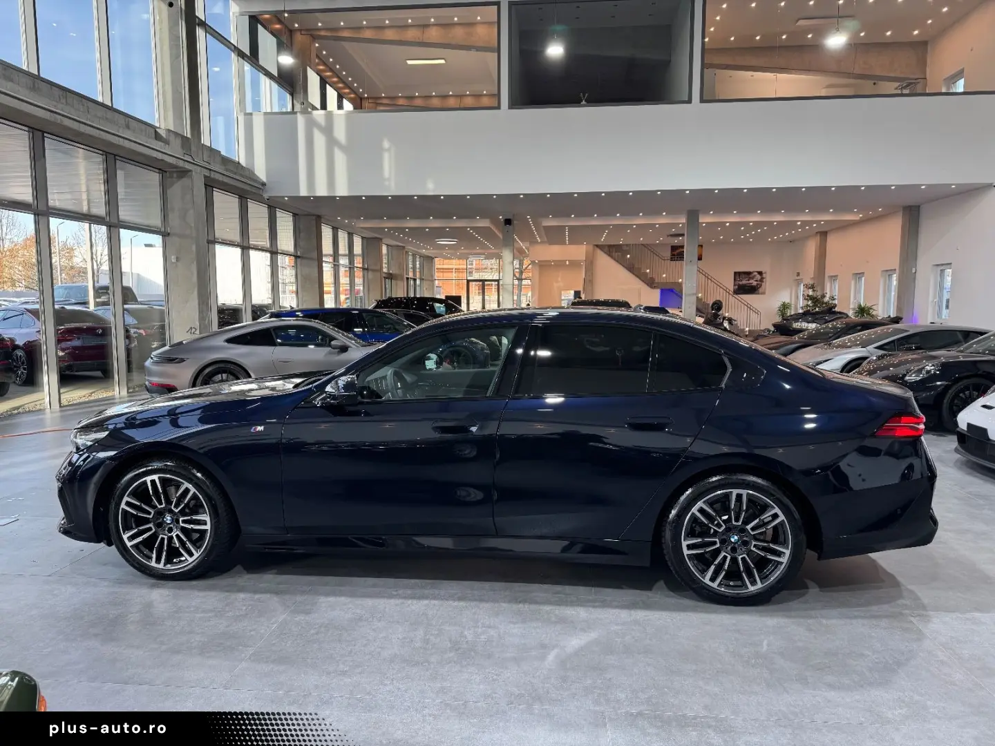 520 i M Sport Carbon HUD H&K Shadow 360  Memory