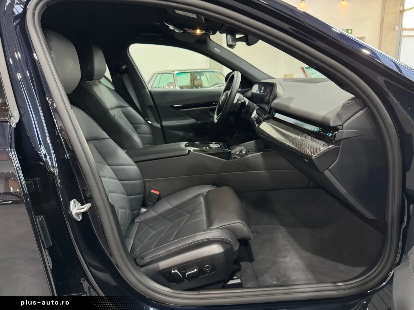 520 i M Sport Carbon HUD H&K Shadow 360  Memory