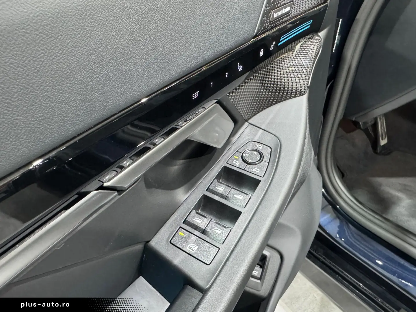 520 i M Sport Carbon HUD H&K Shadow 360  Memory