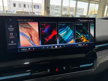 520 i M Sport Carbon HUD H&K Shadow 360  Memory