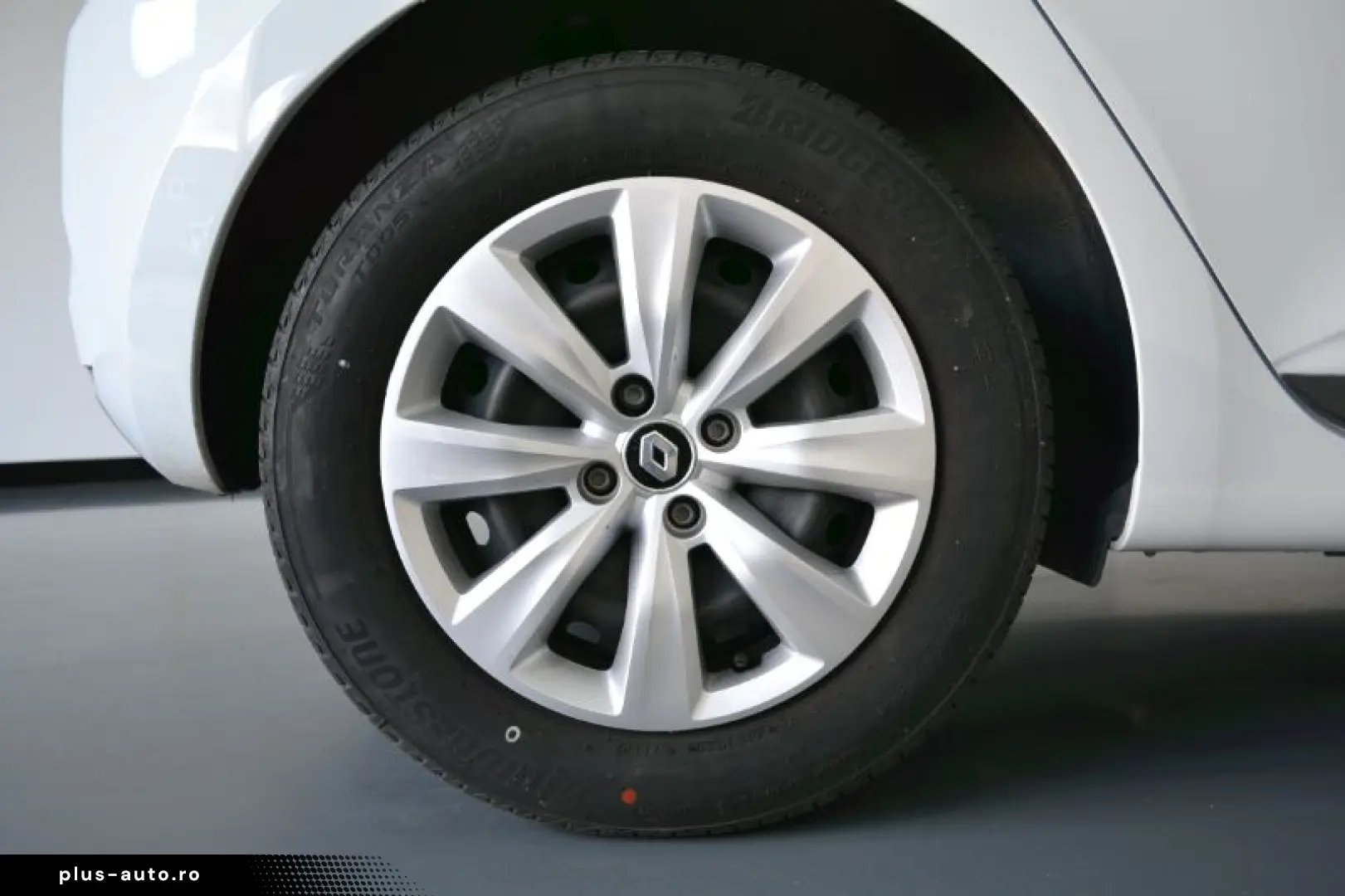 RENAULT CLIO 1.0 TCe 100CP Life