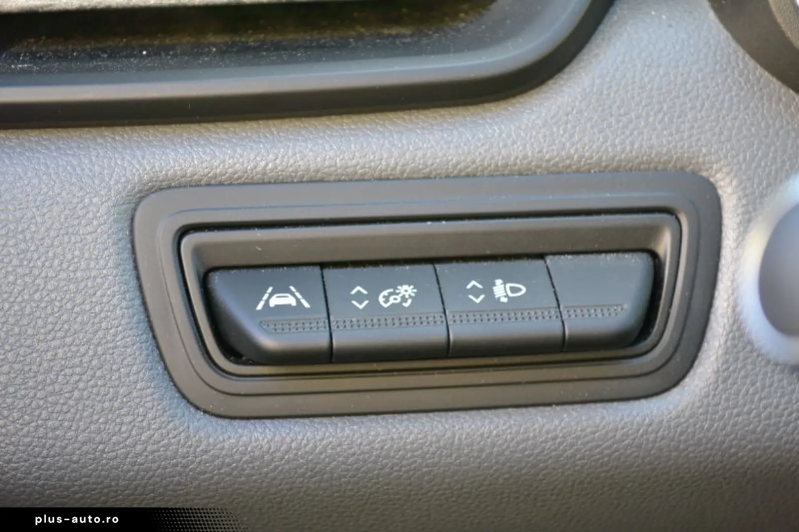 RENAULT CLIO 1.0 TCe 100CP Life