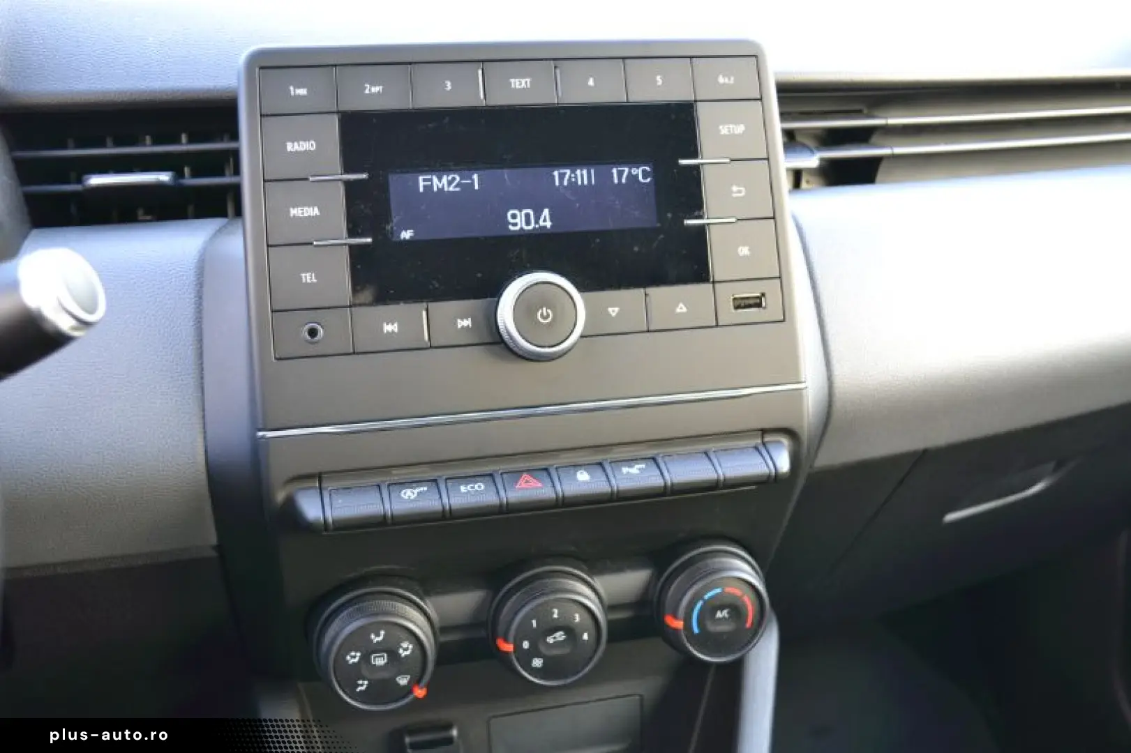 RENAULT CLIO 1.0 TCe 100CP Life