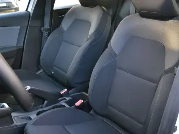 RENAULT CLIO 1.0 TCe 100CP Life