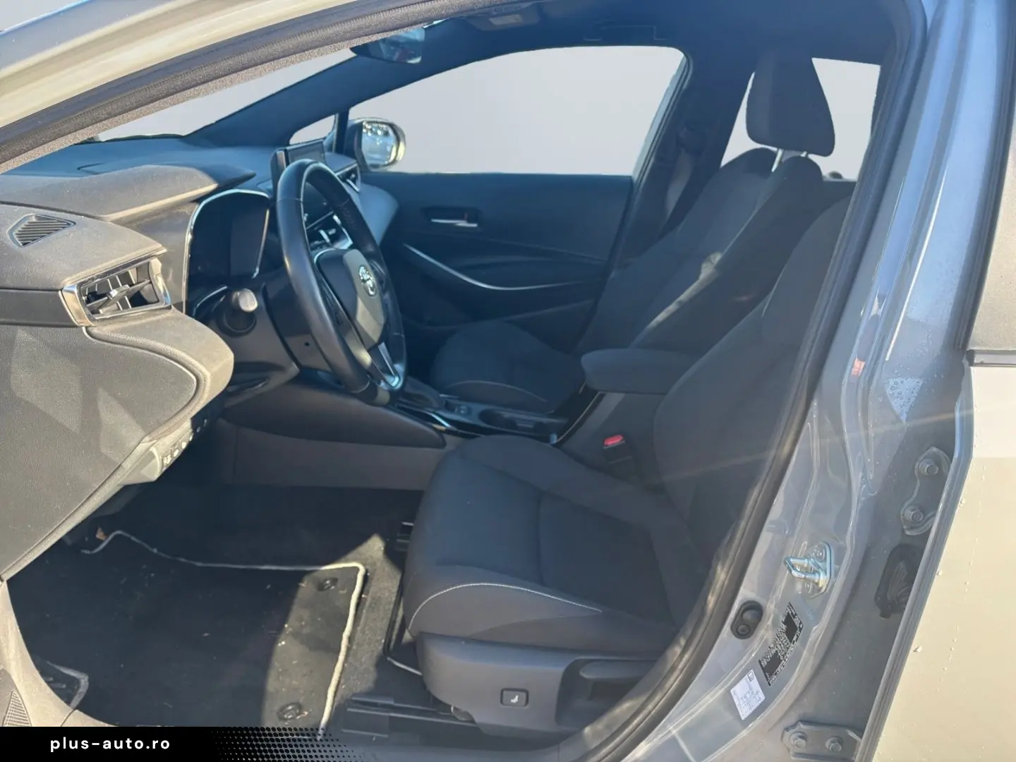 Corolla 1.8 Hybrid TS Team Deutschland  LED CAM