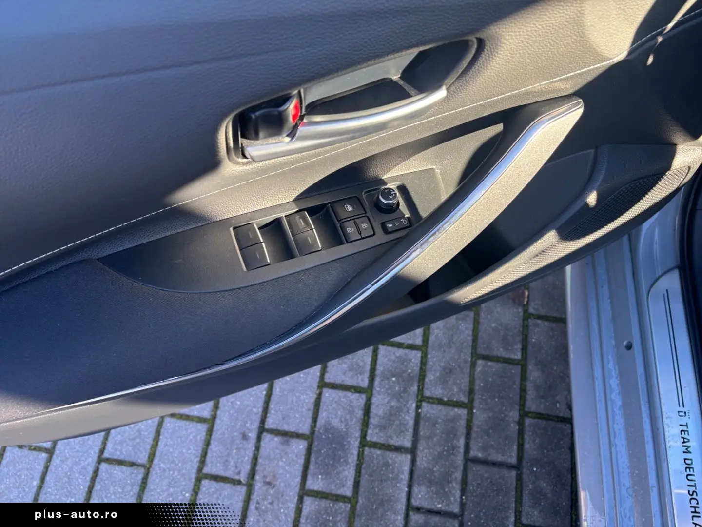 Corolla 1.8 Hybrid TS Team Deutschland  LED CAM