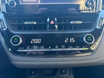 Corolla 1.8 Hybrid TS Team Deutschland  LED CAM