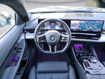 520d Navi Tempom.aktiv Bluetooth PDC MP3 Schn.