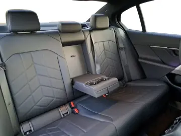 520d Navi Tempom.aktiv Bluetooth PDC MP3 Schn.