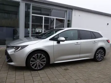 Corolla TS 2.0Hybrid TeamD Kamera Navi Totwinkel