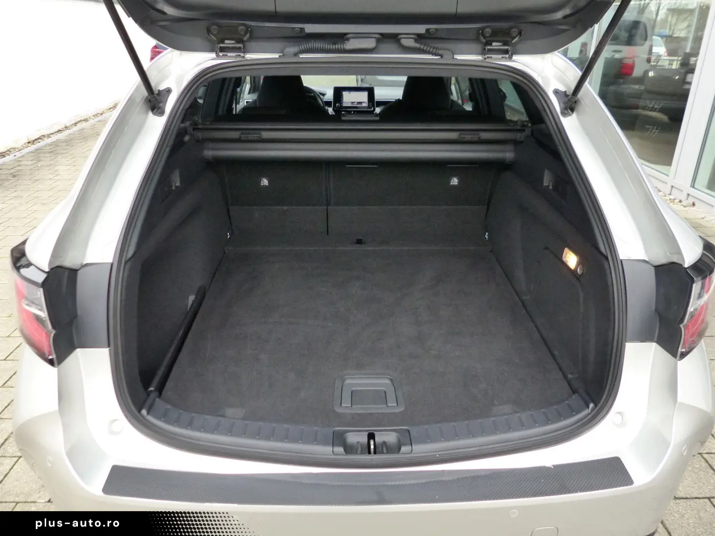 Corolla TS 2.0Hybrid TeamD Kamera Navi Totwinkel