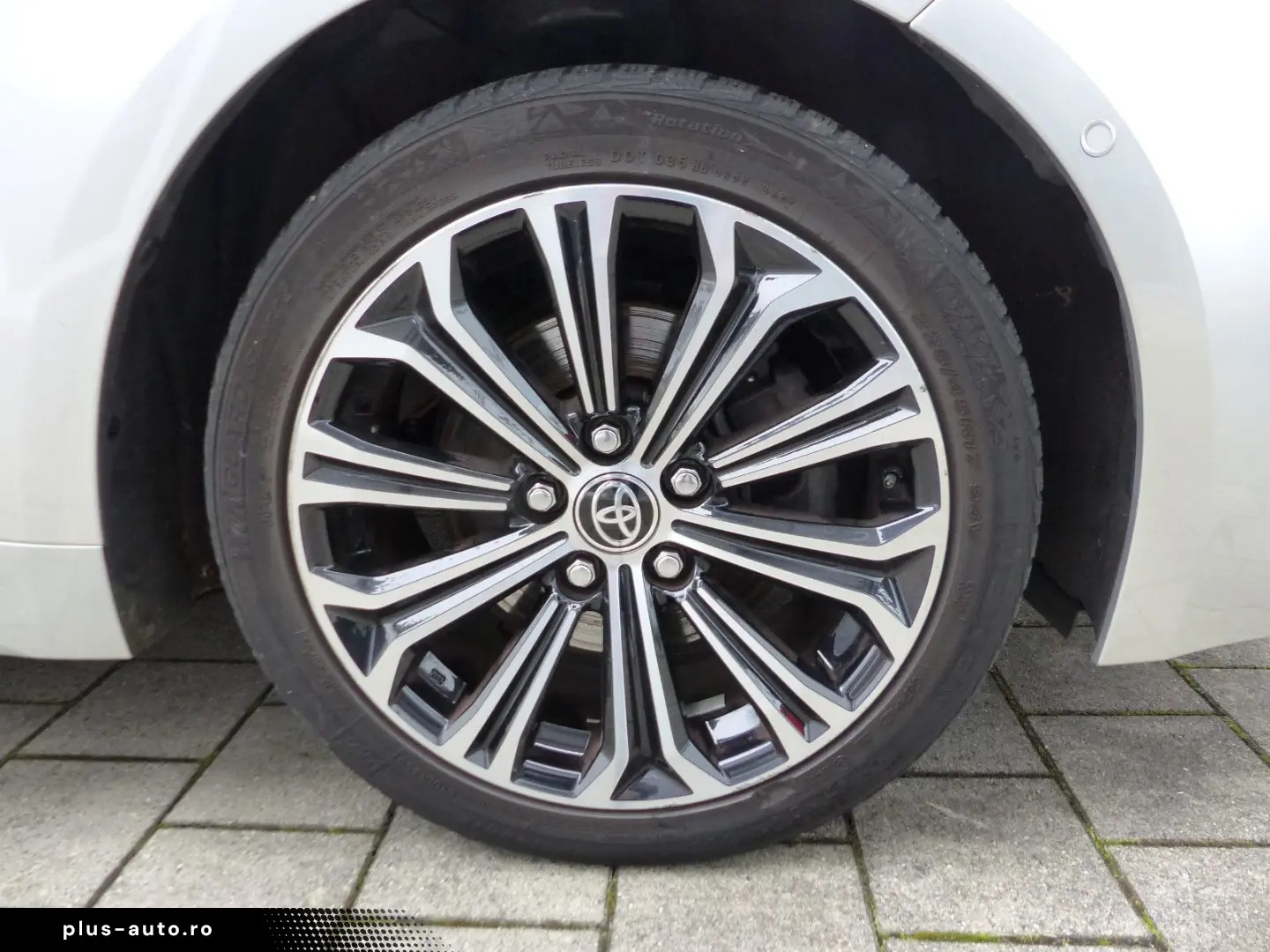 Corolla TS 2.0Hybrid TeamD Kamera Navi Totwinkel