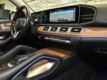 GLE 400 d 4M AMG Line AHK Standhz Distr Pano