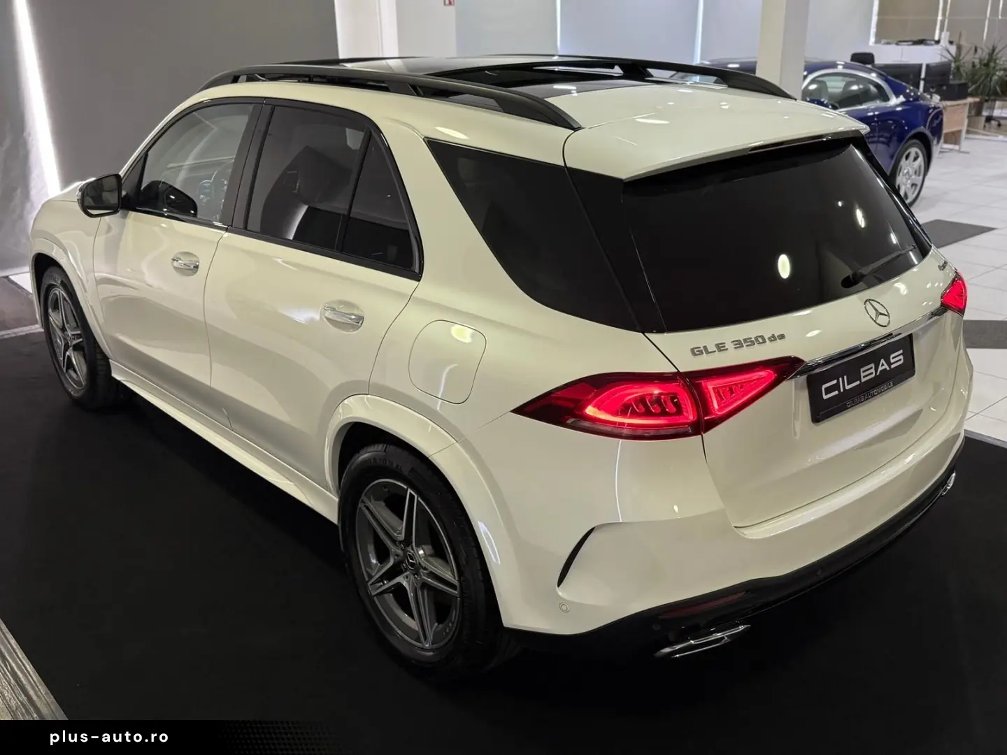 GLE 350 de AMG-Line  AIR DIST 360 PANO STHZ HUD