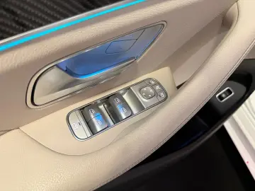 GLE 350 de AMG-Line  AIR DIST 360 PANO STHZ HUD