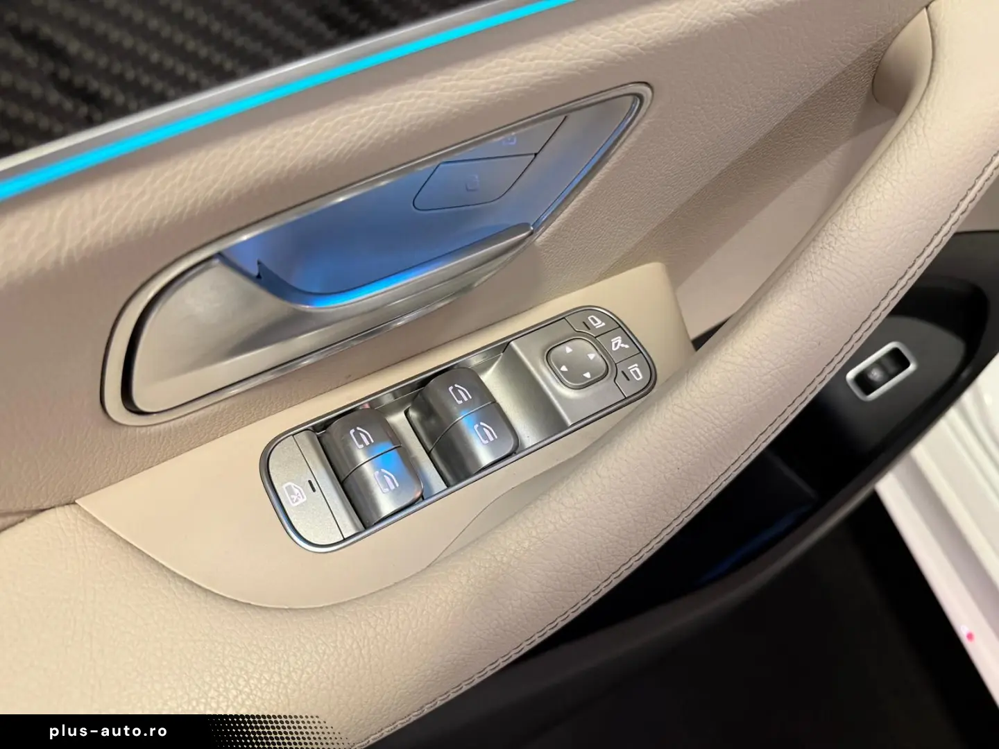 GLE 350 de AMG-Line  AIR DIST 360 PANO STHZ HUD