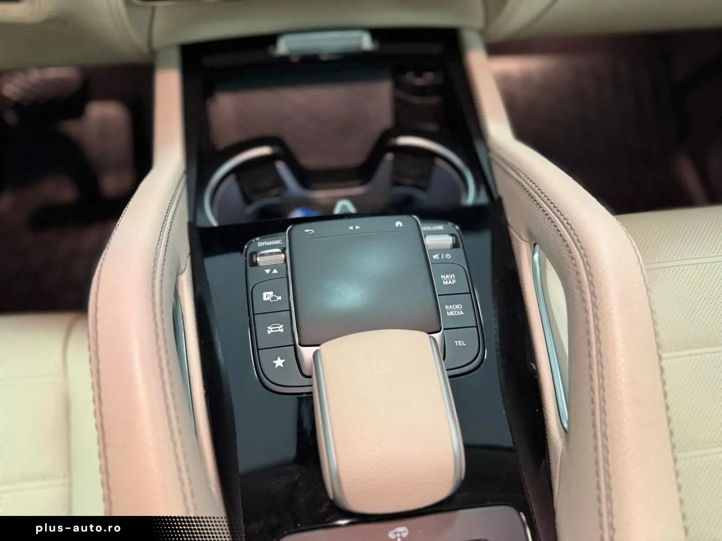 GLE 350 de AMG-Line  AIR DIST 360 PANO STHZ HUD