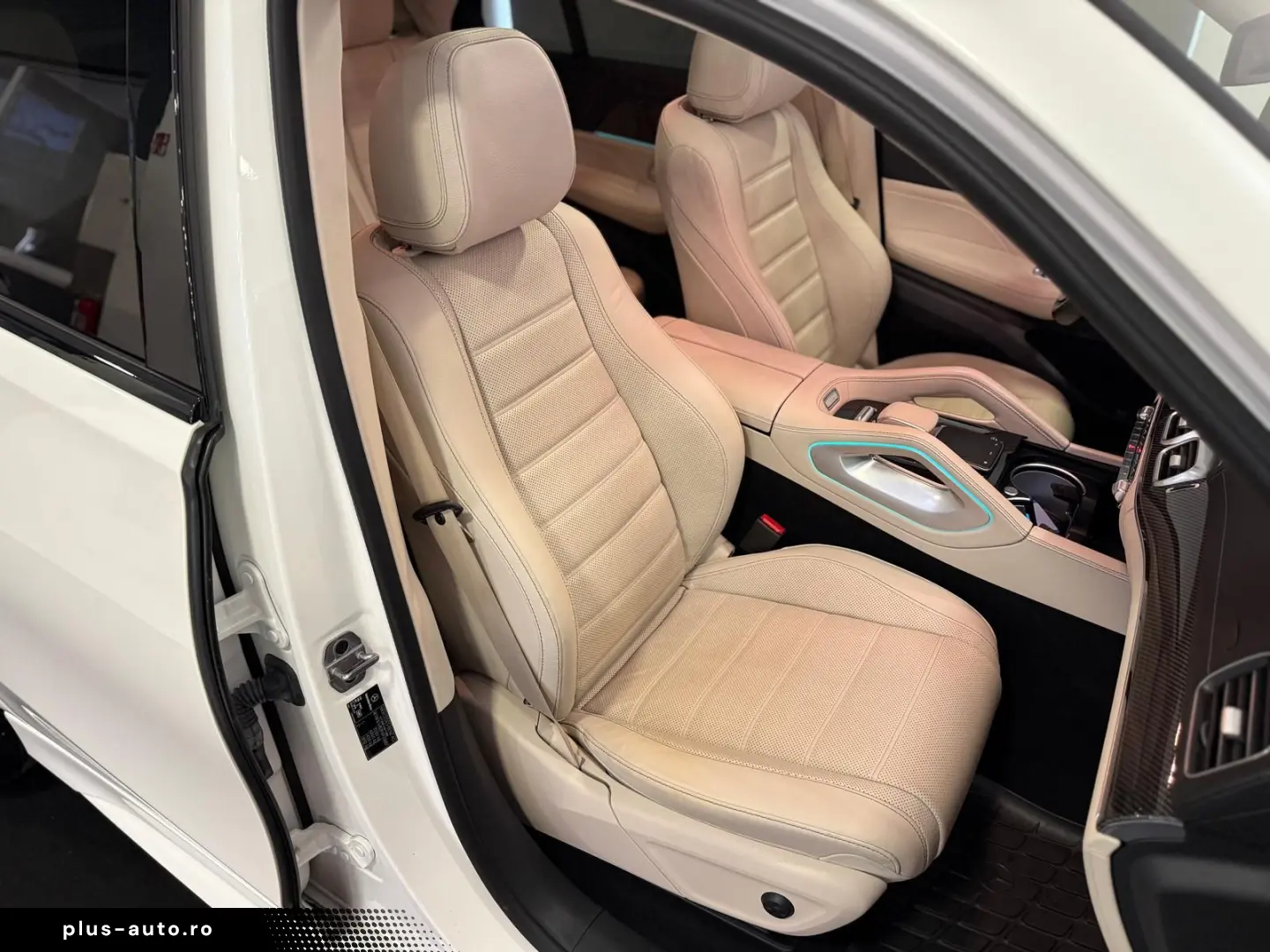 GLE 350 de AMG-Line  AIR DIST 360 PANO STHZ HUD