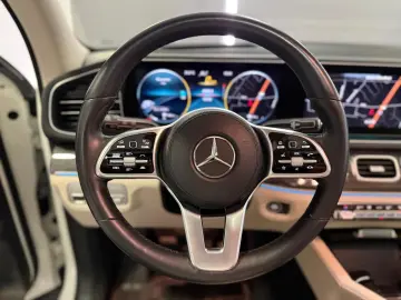 GLE 350 de AMG-Line  AIR DIST 360 PANO STHZ HUD