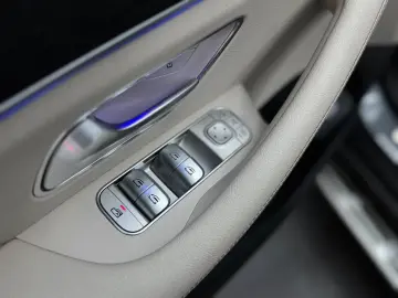 GLE 400 d 4Matic AMG-LINE PANO 360 BURMESTER HUD