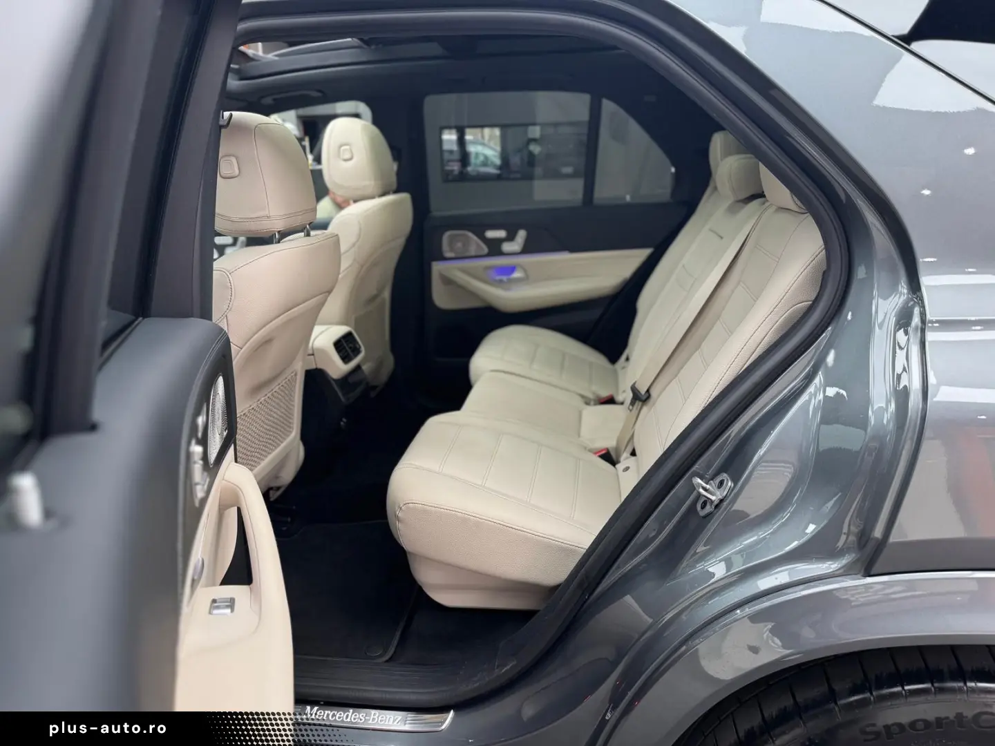 GLE 400 d 4Matic AMG-LINE PANO 360 BURMESTER HUD