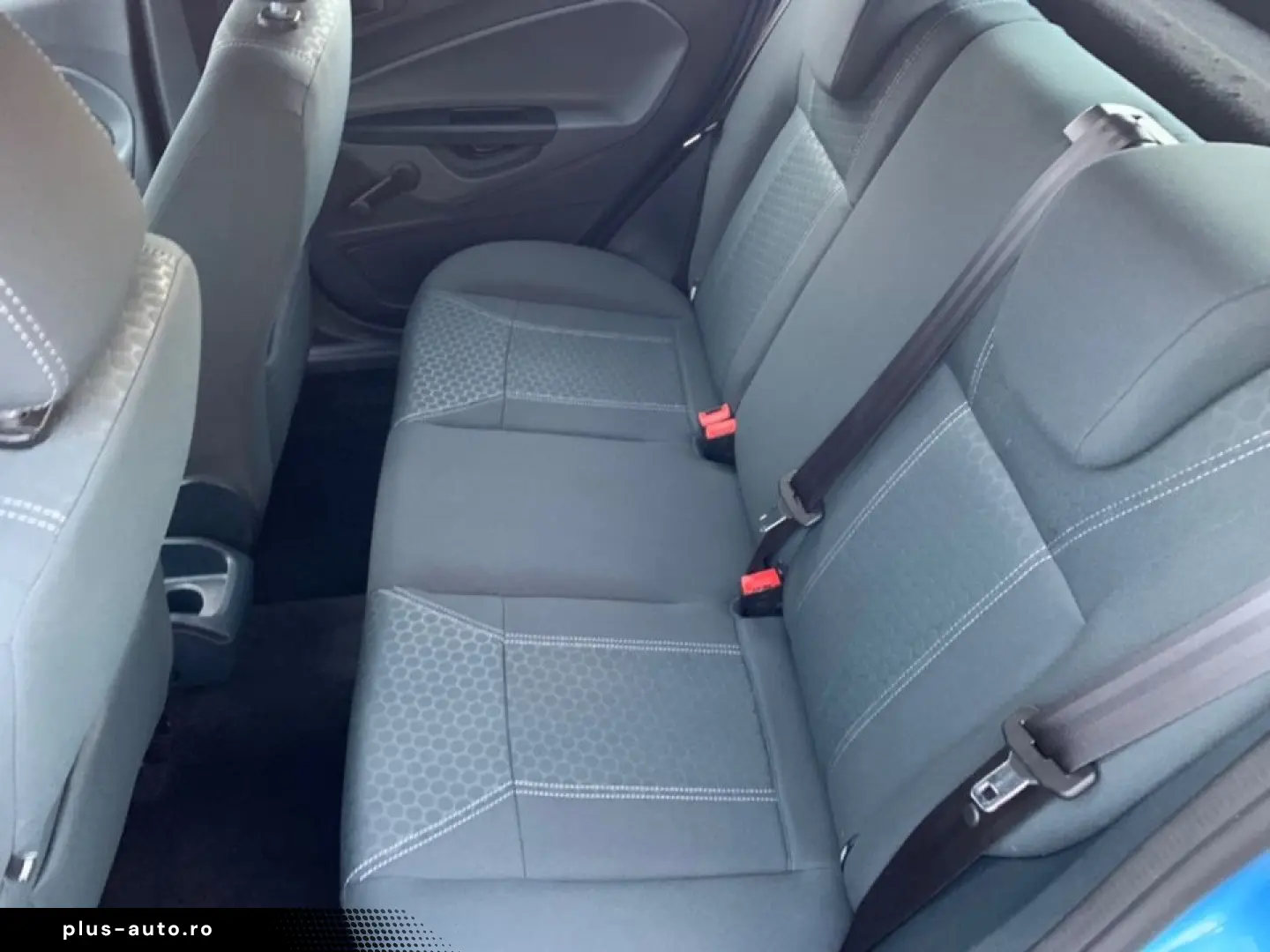 Ford Fiesta Titanium-2011-AUTOMATA