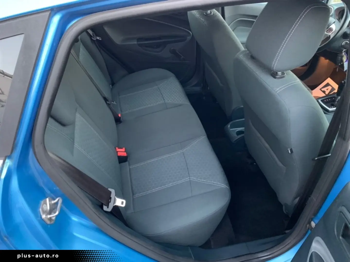 Ford Fiesta Titanium-2011-AUTOMATA