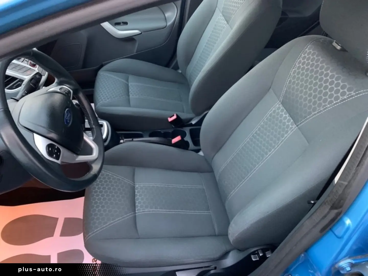 Ford Fiesta Titanium-2011-AUTOMATA