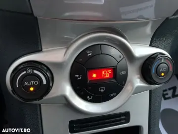 Ford Fiesta Titanium-2011-AUTOMATA