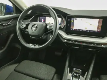 Octavia Clever iV Aut. ACC Navi Kamera LED