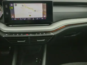 Octavia Clever iV Aut. ACC Navi Kamera LED