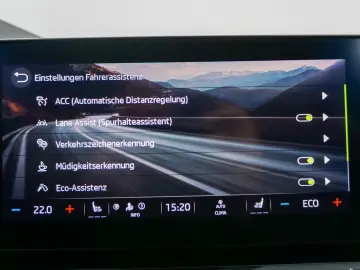 Octavia Clever iV Aut. ACC Navi Kamera LED